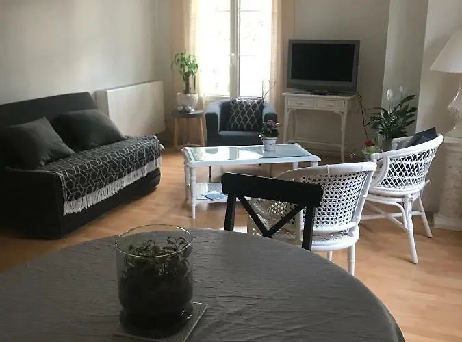 Nuit A Deux Pas De Dieppe Apartment